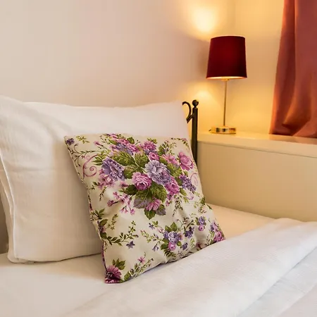 Апартаменти Kwiatowa Standard By Bookinghost *