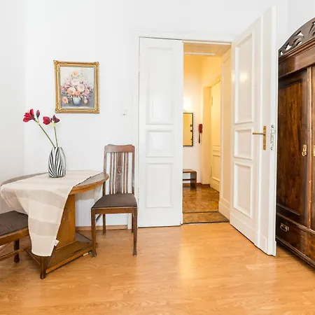 Kwiatowa Standard Apartment Poznan